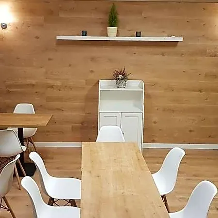 Glogowska 3* Познань