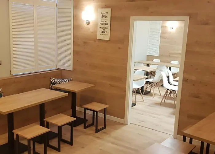 Bed and Breakfast Glogowska