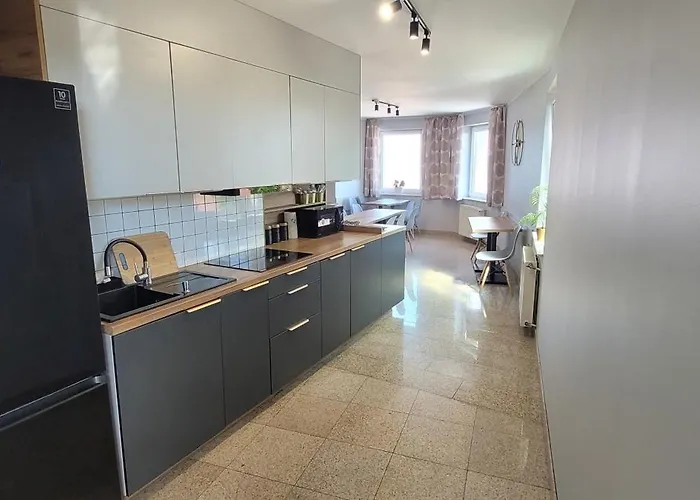 Bed and Breakfast Glogowska 3*